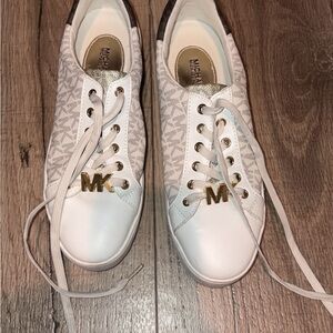 Michael Kors White and Gold Women's Sneakers- size 7.5
